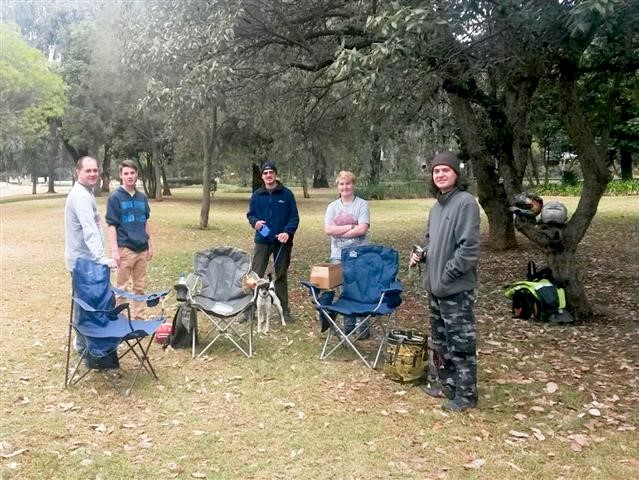 QS#40 - Jhb - Picnic at the Gray's