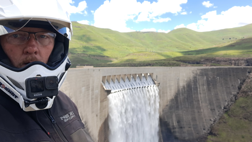 Katse dam wall