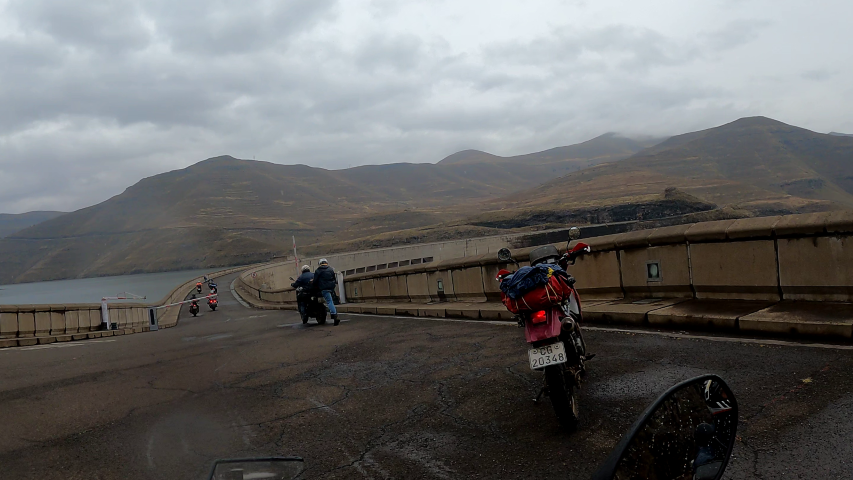 Katse dam wall
